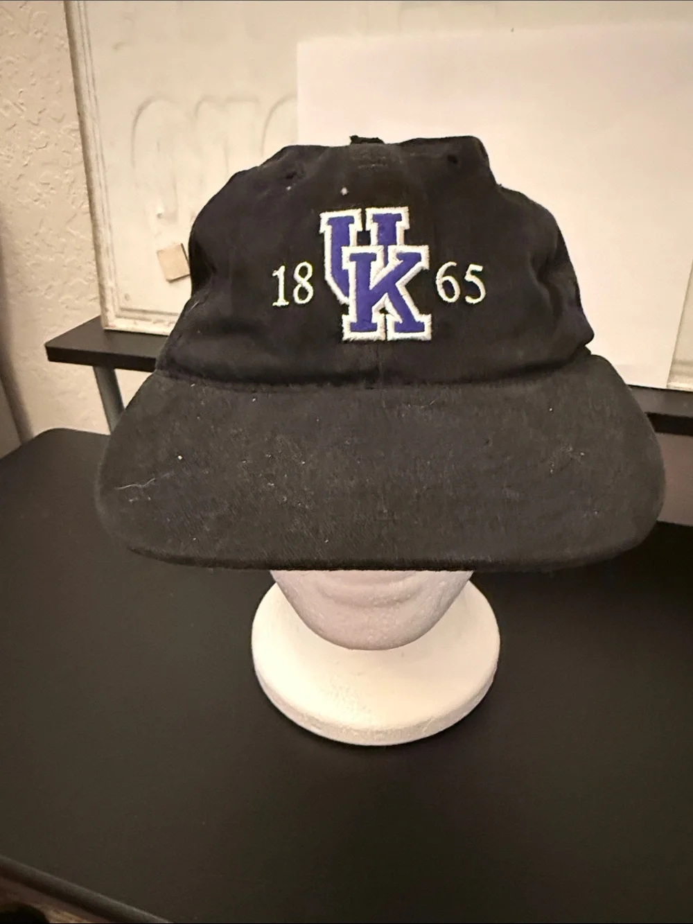 Black UK Cap with Embroidered '1865' Detail